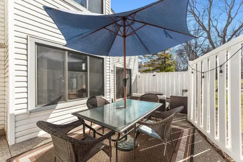 5550 Bimini Drive Minnetonka MN 55343
