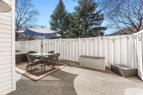 5550 Bimini Drive Minnetonka MN 55343