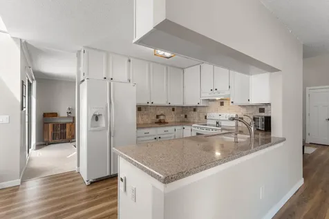 5550 Bimini Drive Minnetonka MN 55343