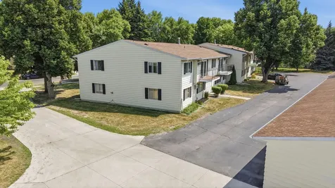 3306 2nd Street N Fargo ND 58102