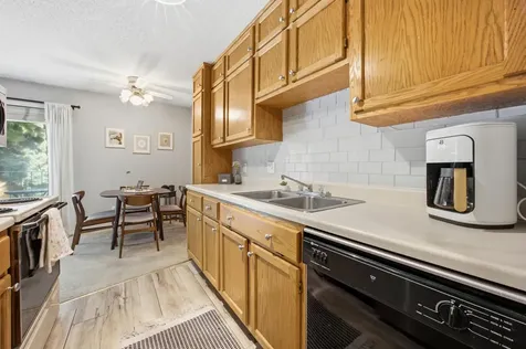 3306 2nd Street N Fargo ND 58102