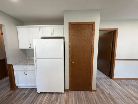 305 W 3rd Street Winthrop MN 55396