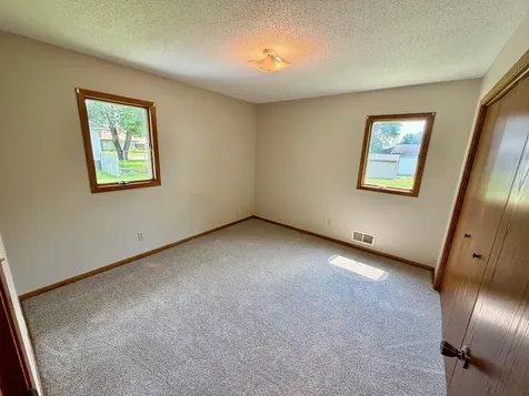 305 W 3rd Street Winthrop MN 55396