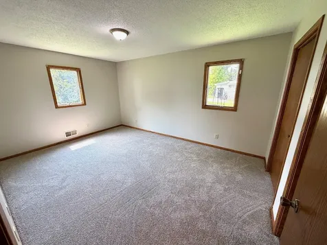305 W 3rd Street Winthrop MN 55396