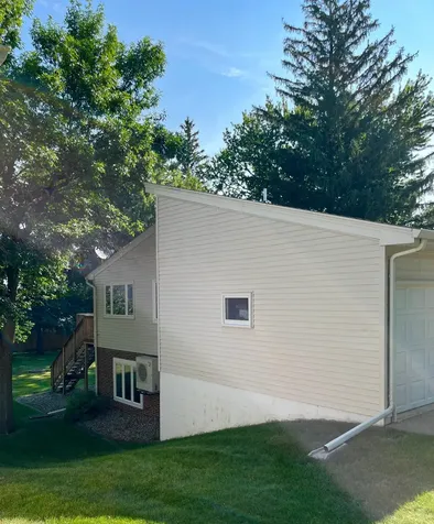 805 Highland Road Windom MN 56101