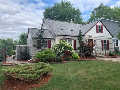 5744 Dupont Avenue S Minneapolis MN 55419