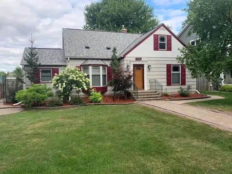 5744 Dupont Avenue S Minneapolis MN 55419