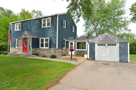 8141 13th Avenue S Bloomington MN 55425