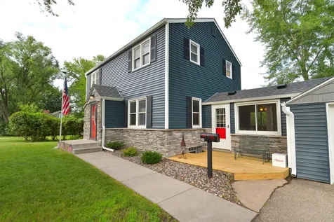 8141 13th Avenue S Bloomington MN 55425