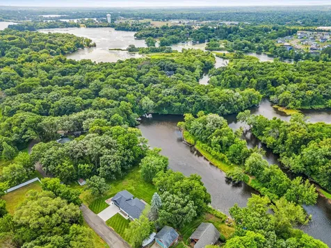 13776 189th Avenue NW Elk River MN 55330