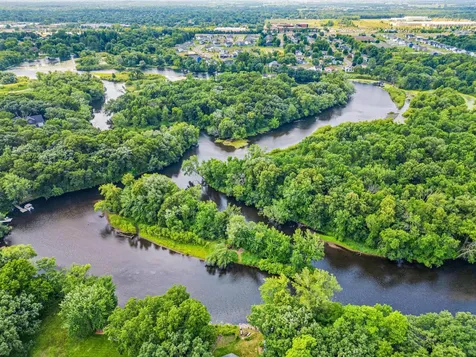 13776 189th Avenue NW Elk River MN 55330