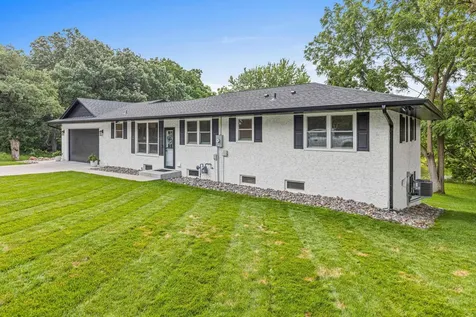 13776 189th Avenue NW Elk River MN 55330