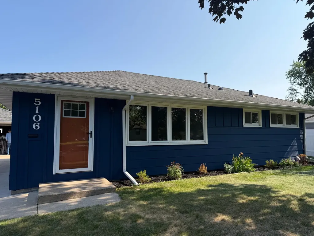 5106 Paul Drive Brooklyn Center MN 55429