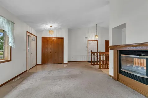 343 Pondview Lane Saint Joseph MN 56374