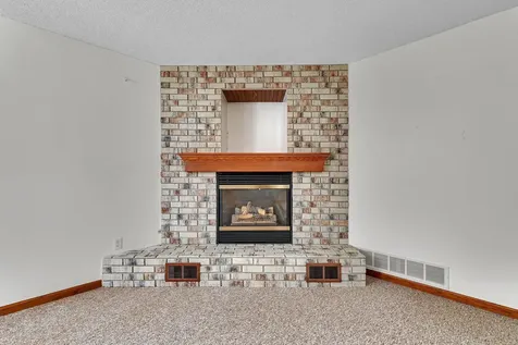 343 Pondview Lane Saint Joseph MN 56374