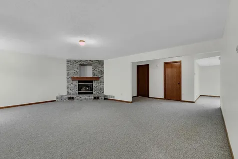 343 Pondview Lane Saint Joseph MN 56374