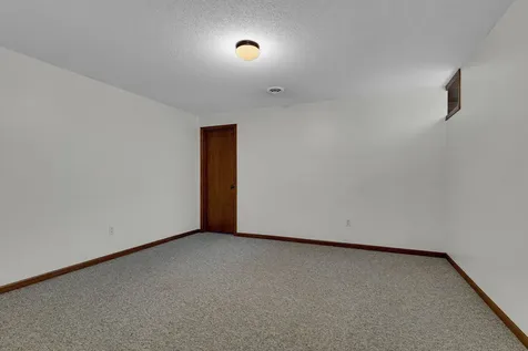 343 Pondview Lane Saint Joseph MN 56374