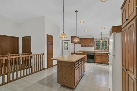 343 Pondview Lane Saint Joseph MN 56374