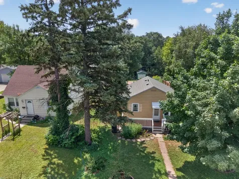 319 W Douglas Avenue Fergus Falls MN 56537
