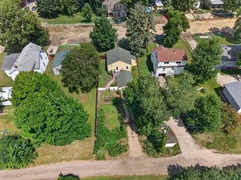 319 W Douglas Avenue Fergus Falls MN 56537