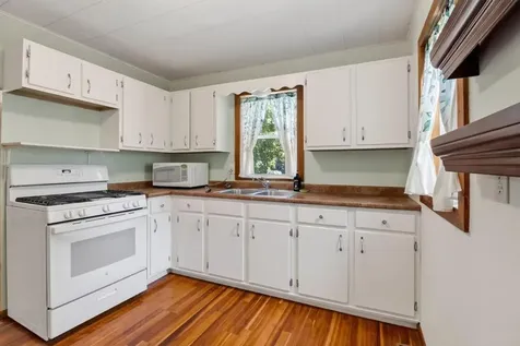 319 W Douglas Avenue Fergus Falls MN 56537
