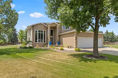 5039 Rose Creek Parkway S Fargo ND 58104