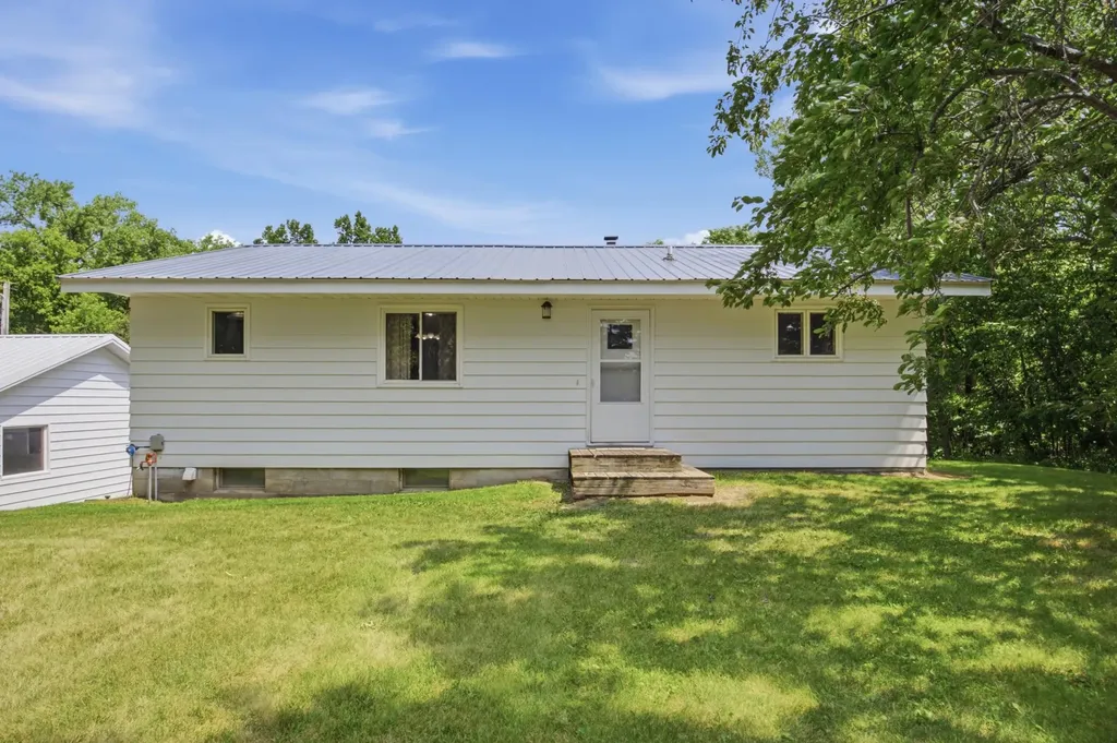 11461 Silver Star Road Frazee MN 56544
