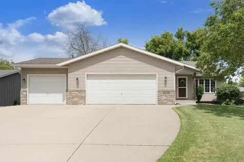 2040 Greenwood Drive Owatonna MN 55060