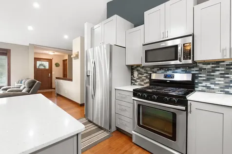 2040 Greenwood Drive Owatonna MN 55060
