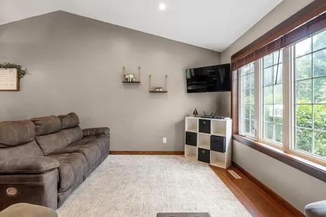 2040 Greenwood Drive Owatonna MN 55060