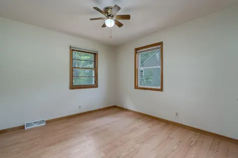 1511 Beaver Avenue Mankato MN 56001