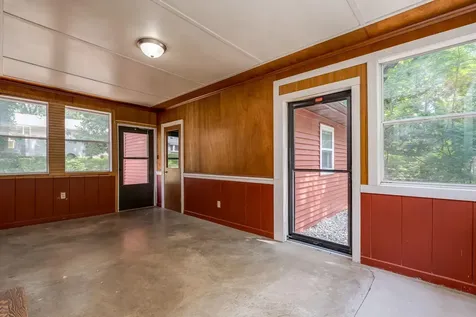 1511 Beaver Avenue Mankato MN 56001