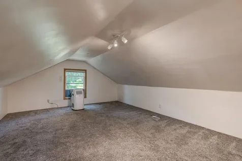 1511 Beaver Avenue Mankato MN 56001