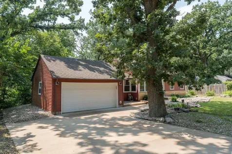 1511 Beaver Avenue Mankato MN 56001