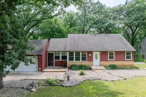 1511 Beaver Avenue Mankato MN 56001