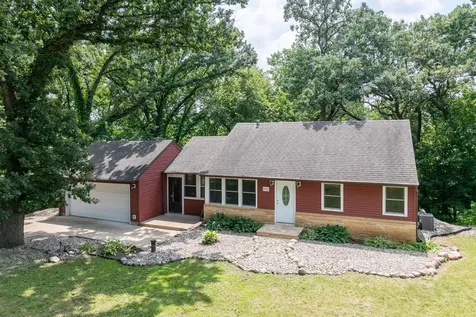 1511 Beaver Avenue Mankato MN 56001