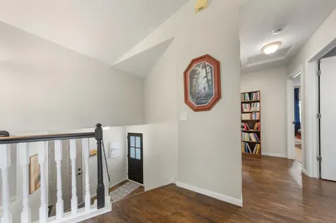 2206 W Hill Street Faribault MN 55021