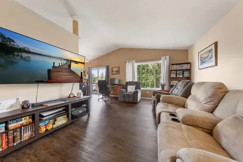 2206 W Hill Street Faribault MN 55021