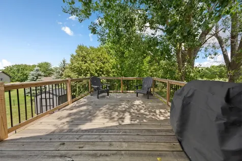 2206 W Hill Street Faribault MN 55021