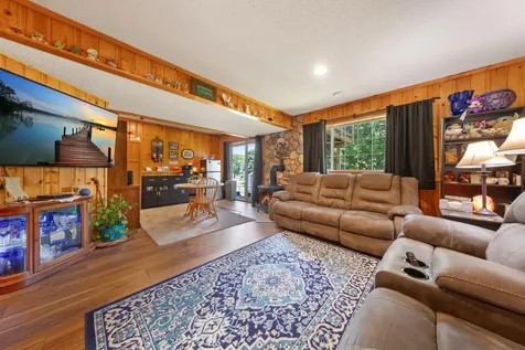 2206 W Hill Street Faribault MN 55021