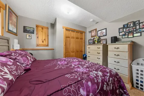 2206 W Hill Street Faribault MN 55021
