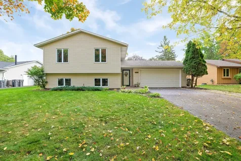 10359 Huntington Drive Eden Prairie MN 55347