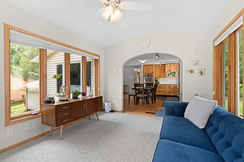 10359 Huntington Drive Eden Prairie MN 55347