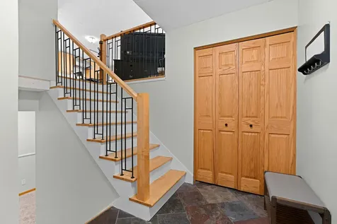 10359 Huntington Drive Eden Prairie MN 55347