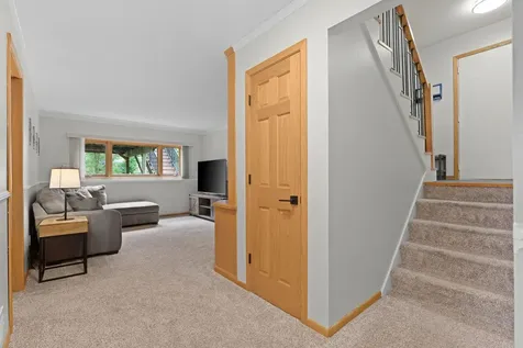 10359 Huntington Drive Eden Prairie MN 55347