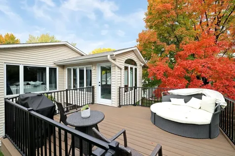 10359 Huntington Drive Eden Prairie MN 55347