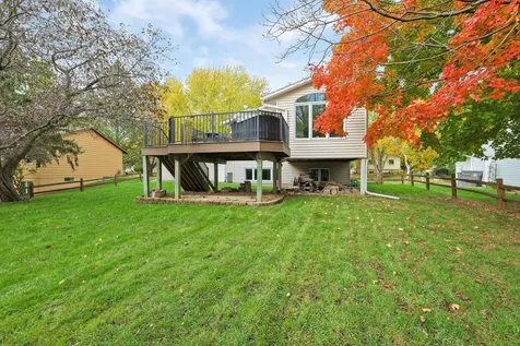 10359 Huntington Drive Eden Prairie MN 55347