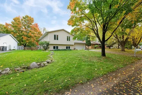 10359 Huntington Drive Eden Prairie MN 55347