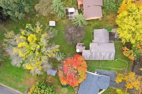 10359 Huntington Drive Eden Prairie MN 55347