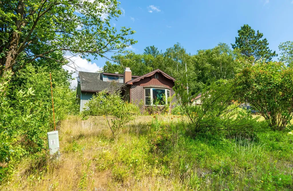 29 Cuyuna Drive Virginia MN 55792